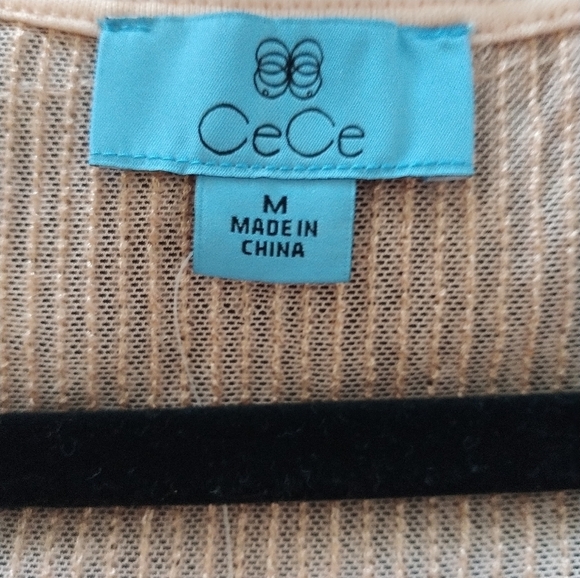 CeCe Blush Sequins V Neck Top M - Picture 12 of 12